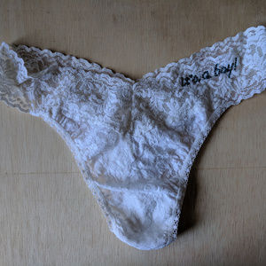 hanky panky low rise thong  'It's a boy'